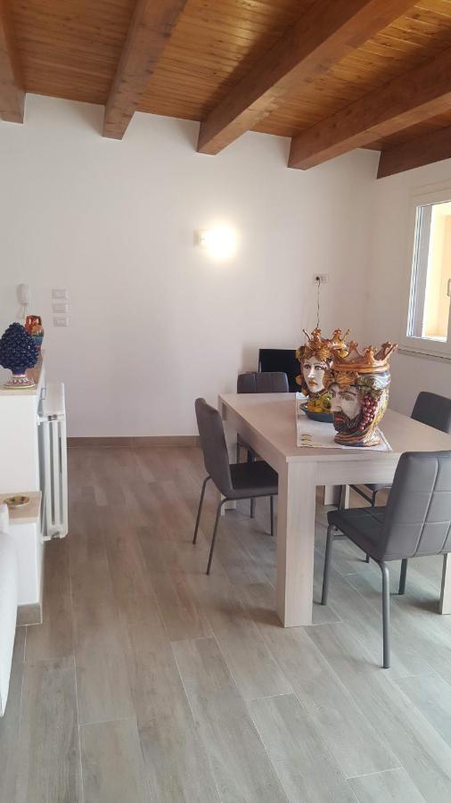 Casa Vacanza Cundari Castelmola Eksteriør billede